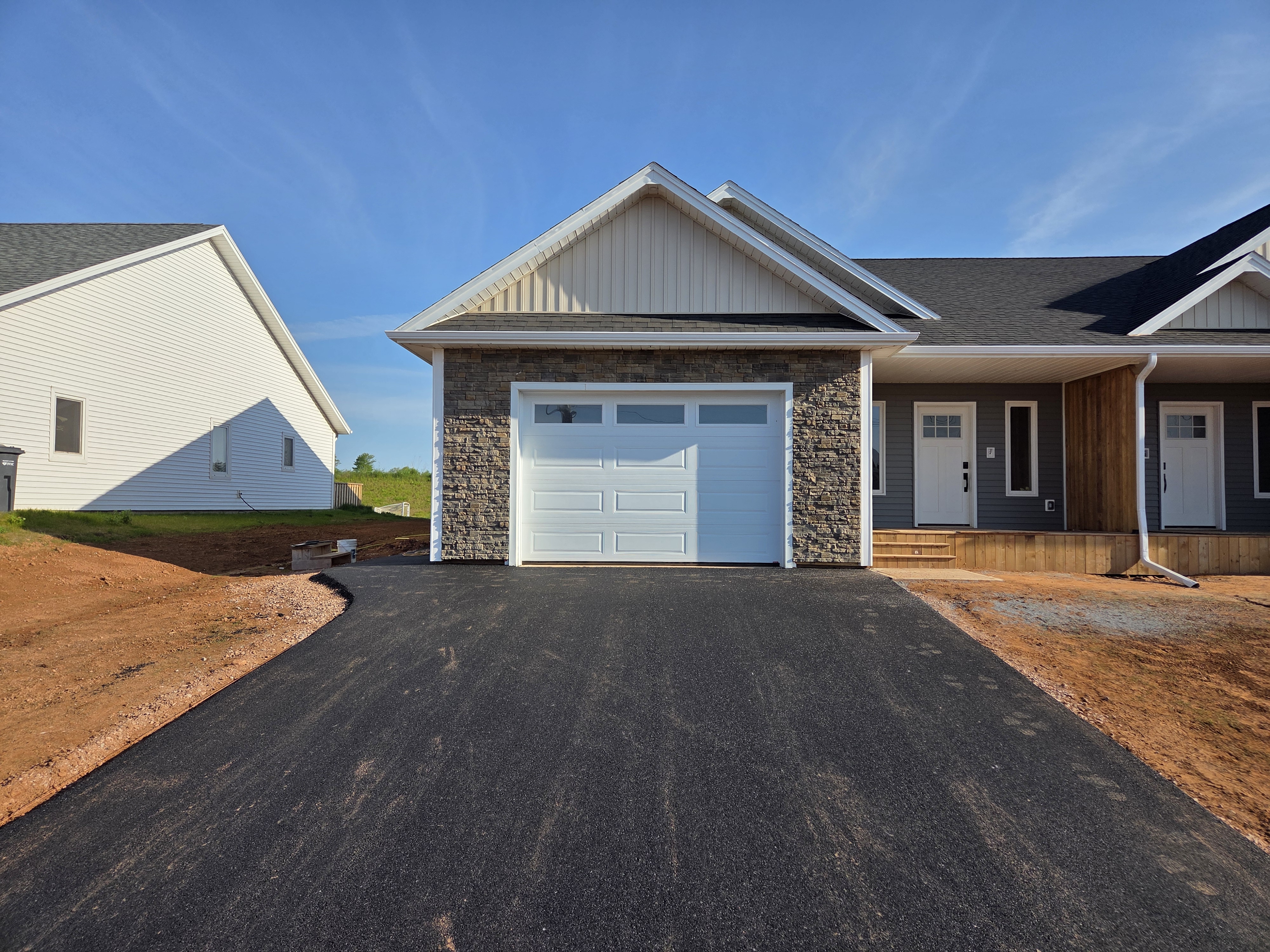 29 Samantha Lane, Cornwall, PE — front exterior